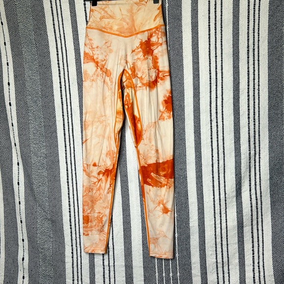 Balance Athletica Tie Dye Leggings - Picture 2 of 4